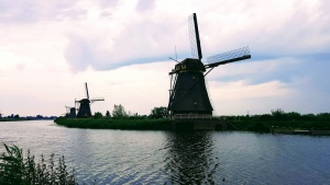 Kinderdijk UNESCO site of 19 15th century windmills, Holland