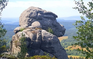 The Monkey rock Stolowe mountains, Poland