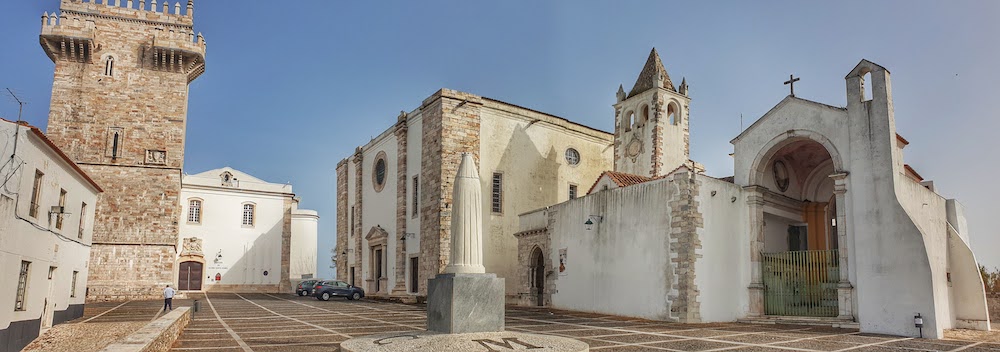 Panorama of Estremoz Prison, Chapel and castle tower