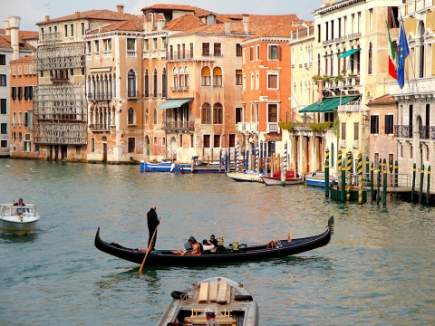 The Four Faces of Venice - Motoroaming