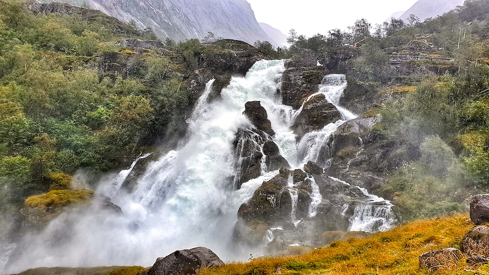 Waterfalls Jostaldalen NP