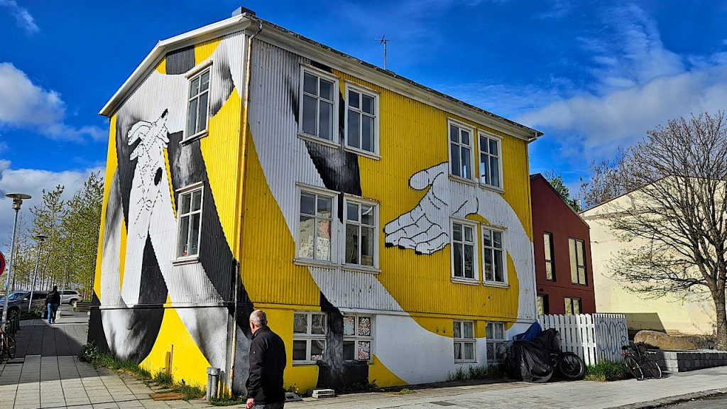 Street art Reykjavik 