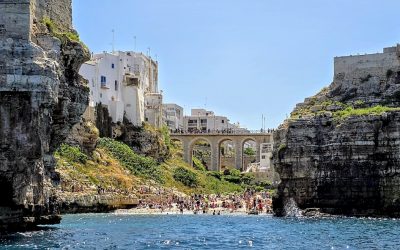 How to See Both Sides of Polignano a Mare